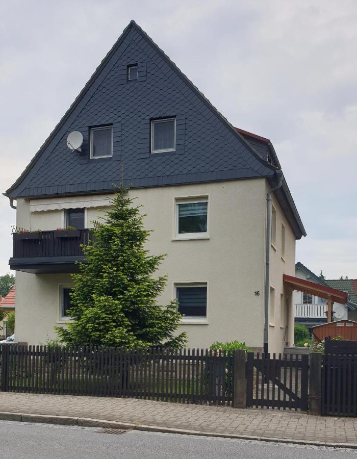 Ferienwohnung Familie Thiedemann Pirna Esterno foto